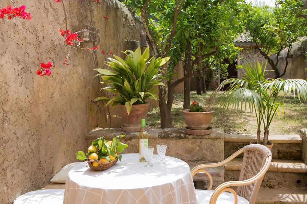 Agroturismo Es Pla De Llodra Manacor  Eksteriør billede
